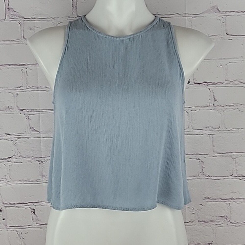 Forever 21 Blue crop Tanktop. Size Small.